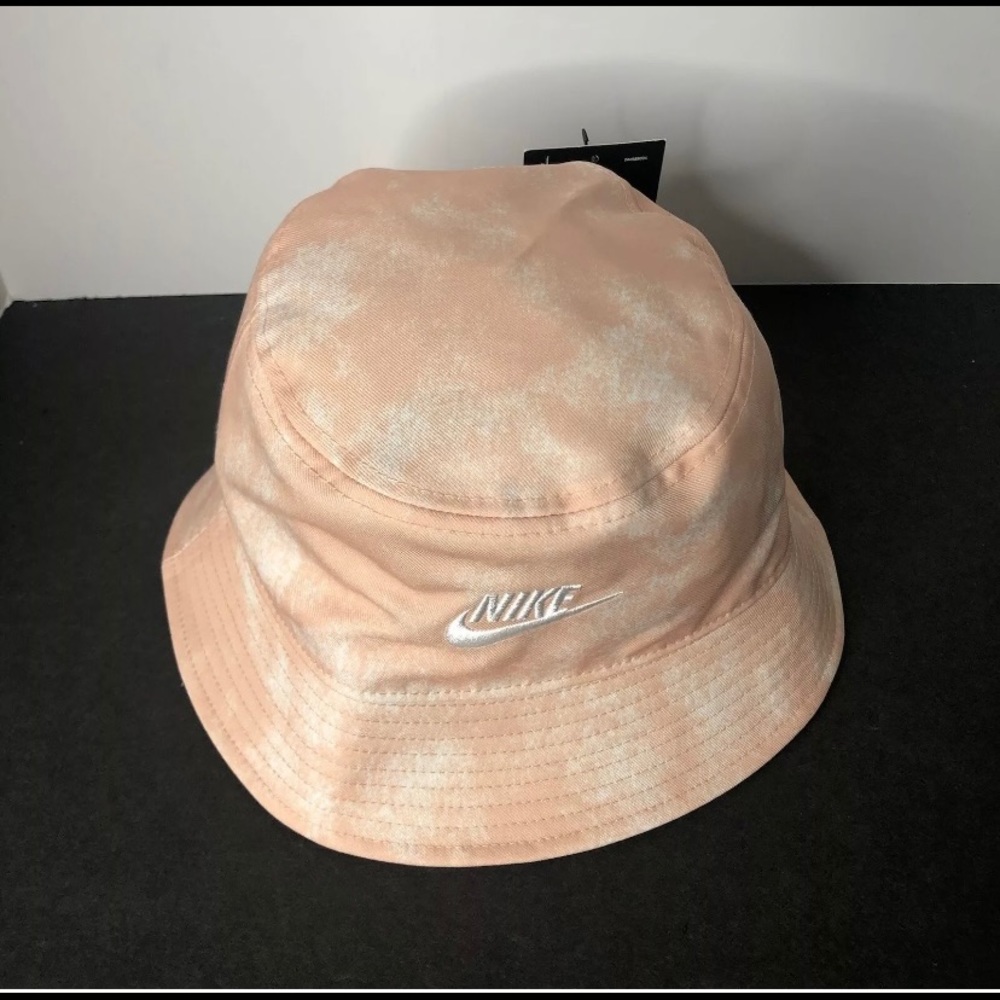 Nike Sportswear Tie Dye Arctic Orange Bucket Hat - Picture 4 of 8